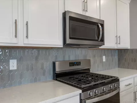 235 E 4th St, Berthoud, CO 80513 photo 18