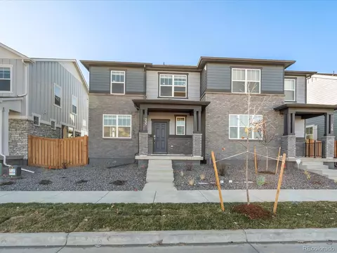 235 E 4th St, Berthoud, CO 80513 photo 3