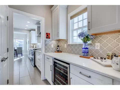 8938 E 25th Dr, Denver, CO 80238 photo 6