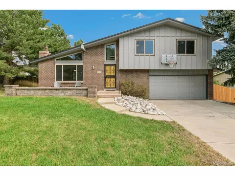 5923 W Indore Pl, Littleton, CO 80128