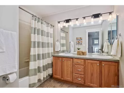 9886 E 27th Dr, Denver, CO 80238 photo 26
