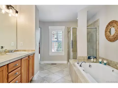 9886 E 27th Dr, Denver, CO 80238 photo 23