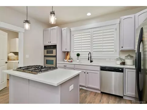 9886 E 27th Dr, Denver, CO 80238 photo 18