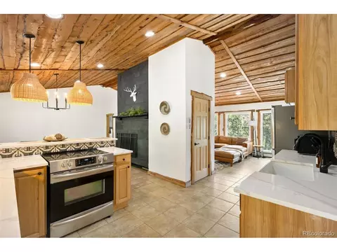 Kitchen - 9034 Us Highway 285, Morrison, CO 80465 photo 2 of 4