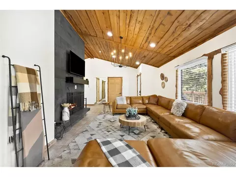 Living - 9034 Us Highway 285, Morrison, CO 80465 photo 3 of 4