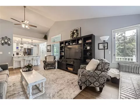 1013 E 130th Dr, Thornton, CO 80241 photo 7