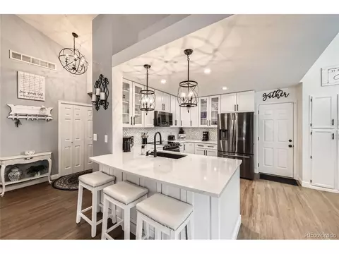 1013 E 130th Dr, Thornton, CO 80241 photo 3