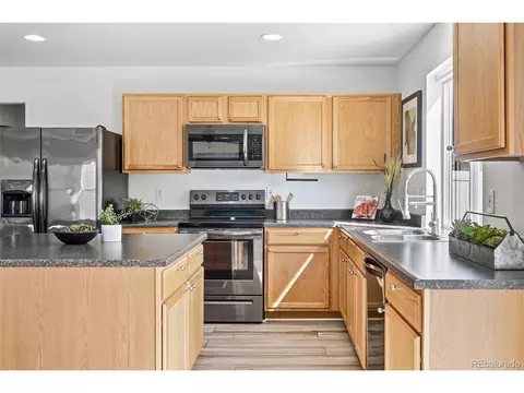 Kitchen - 20242 E 55th Pl, Denver, CO 80249 photo 3 of 5