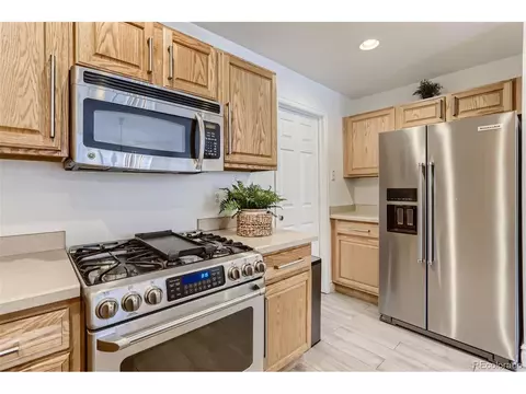 8034 E Fairmount Dr, Denver, CO 80230 photo 4