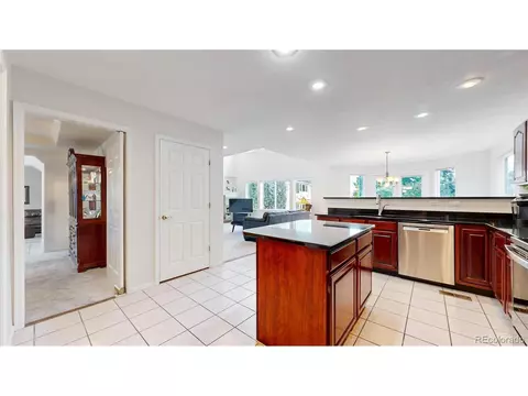 19031 E Progress Ln, Centennial, CO 80015 photo 7