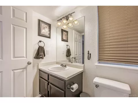 19073 E Belleview Pl, Centennial, CO 80015 photo 13