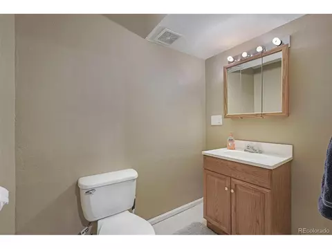19073 E Belleview Pl, Centennial, CO 80015 photo 31