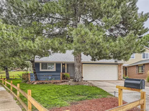 3867 S Atchison Way, Aurora, CO 80014 photo 2