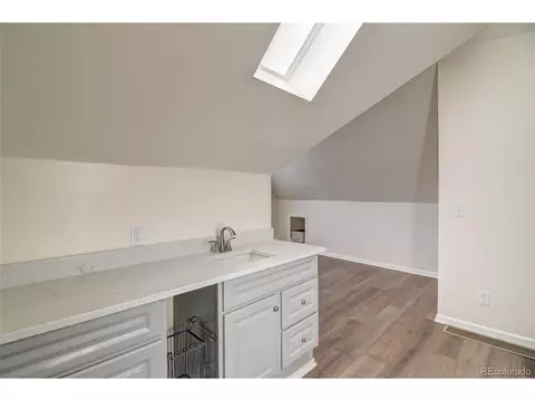 2307 N Downing St, Denver, CO 80205 photo 37