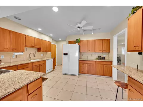 8201 E Lehigh Dr, Denver, CO 80237 photo 12
