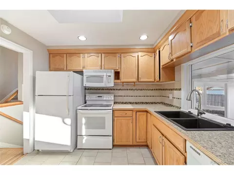 470 S Simms St, Lakewood, CO 80228 photo 9