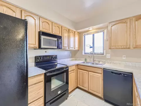 2125 E 103rd Pl, Thornton, CO 80229 photo 5