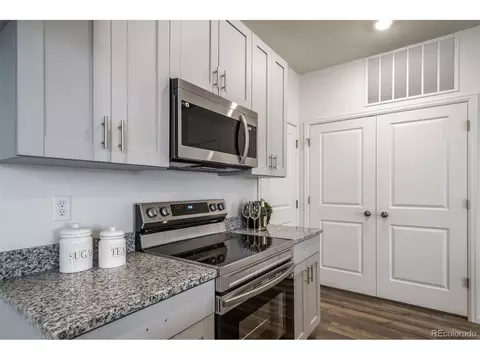 22381 E 46th Ave, Aurora, CO 80019 photo 8