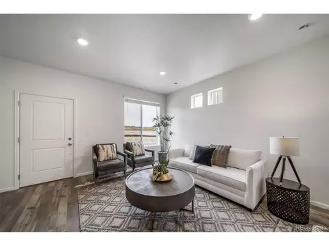 22381 E 46th Ave, Aurora, CO 80019 photo 6