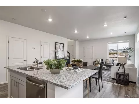 22381 E 46th Ave, Aurora, CO 80019 photo 9