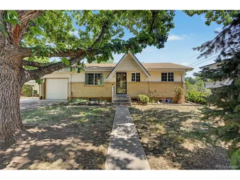 888 S Owens Ct, Lakewood, CO 80226