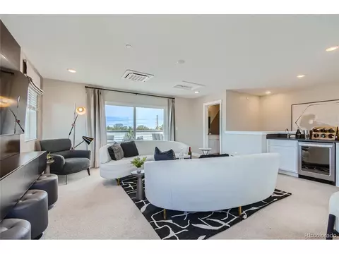 6877 Bryant Ct, Denver, CO 80221 photo 17
