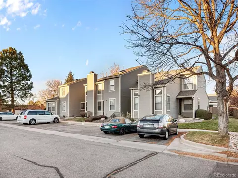 4641 S Fraser Cir #E, Aurora, CO 80015 photo 2
