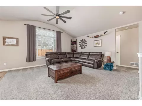 215 Dee Rd, Johnstown, CO 80534 photo 7