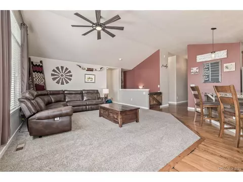 215 Dee Rd, Johnstown, CO 80534 photo 9
