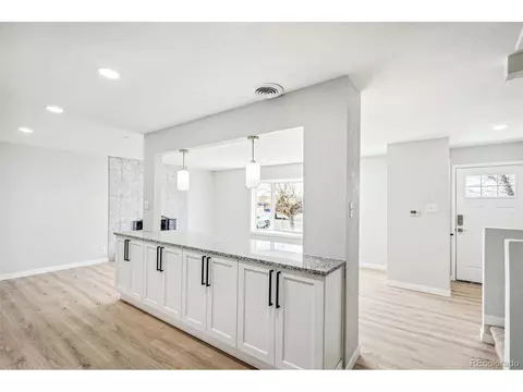 640 Sable Blvd, Aurora, CO 80011 photo 11