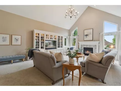 1800 Crestone Ct, Longmont, CO 80504