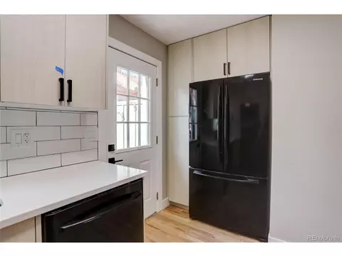 12082 E Ford Cir, Aurora, CO 80012 photo 9