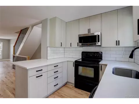 12082 E Ford Cir, Aurora, CO 80012 photo 8