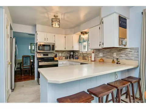 1151 E Jamison Ave, Centennial, CO 80122 photo 9
