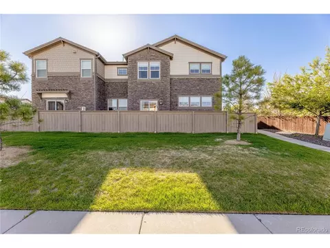 Exterior - 24907 E Calhoun Pl #B, Aurora, CO 80016 photo 5 of 6