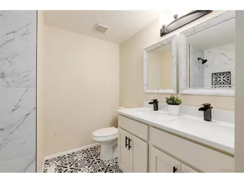 Undisclosed, Centennial, CO 80112 photo 23