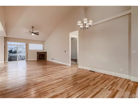 21979 Euclid Dr, Aurora, CO 80016 photo 9