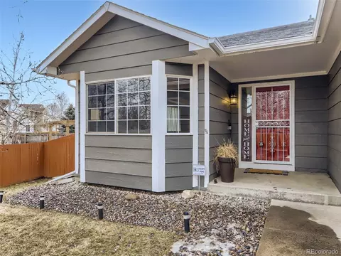 5427 Bear Ln, Longmont, CO 80504 photo 3
