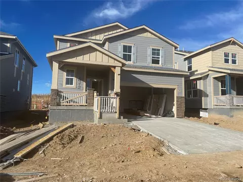 2472 Crescent Cir, Erie, CO 80516