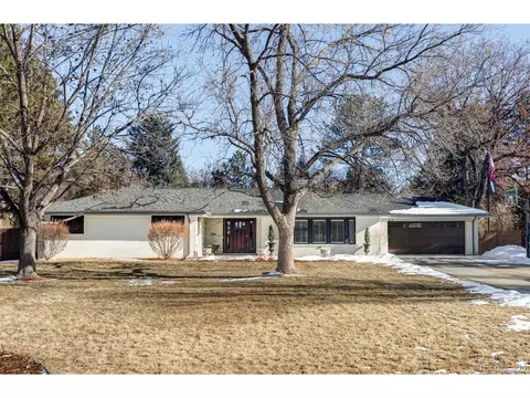 3330 S Columbine Cir, Englewood, CO 80113
