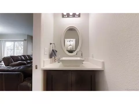 7236 E 38th Ave, Denver, CO 80207 photo 15