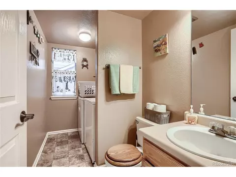 17643 E Brunswick Pl, Aurora, CO 80013 photo 7