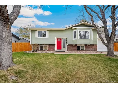 7383 E Hinsdale Dr, Centennial, CO 80112
