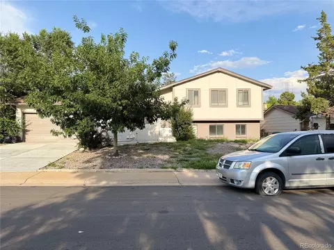 1858 S Olathe St, Aurora, CO 80017