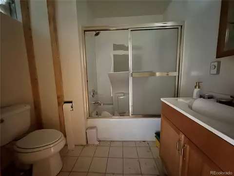 Bath - 4628 Smith Hill Rd, Black Hawk, CO 80422 photo 2 of 2