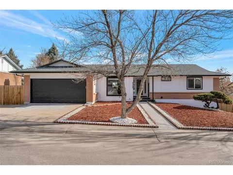 2366 S Devinney St, Lakewood, CO 80228