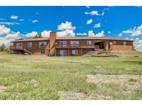 811 Panorama Dr, Elizabeth, CO 80107