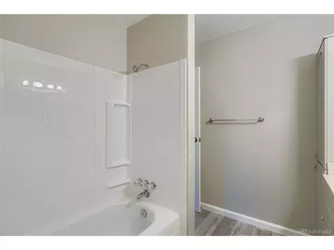 Bath - 140 E Highline Cir #105, Centennial, CO 80122 photo 4 of 4