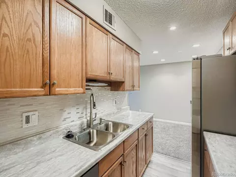 Kitchen - 140 E Highline Cir #105, Centennial, CO 80122 photo 2 of 7