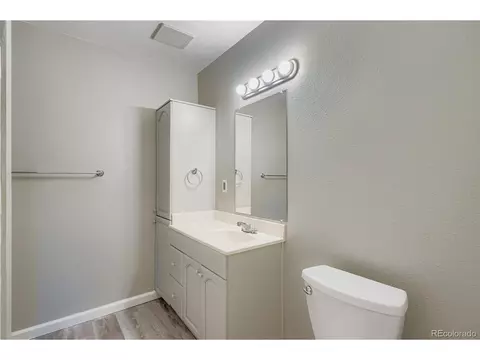 Bath - 140 E Highline Cir #105, Centennial, CO 80122 photo 3 of 4